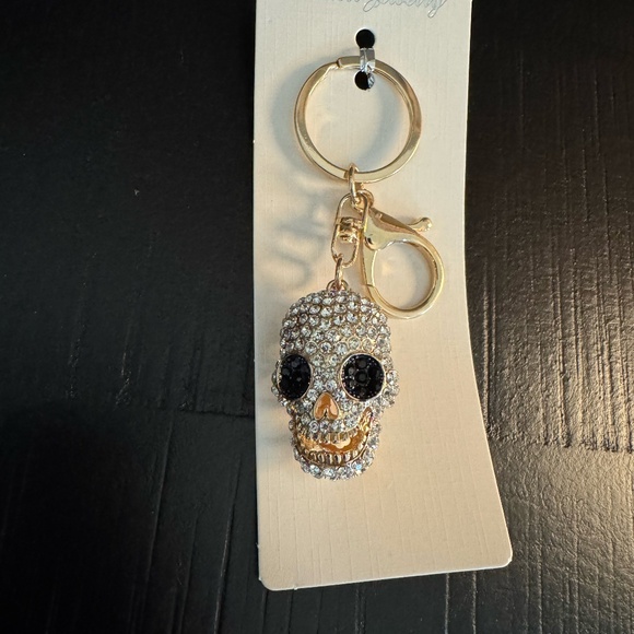 Rhinestone Skull bag charm - Picture 1 of 5